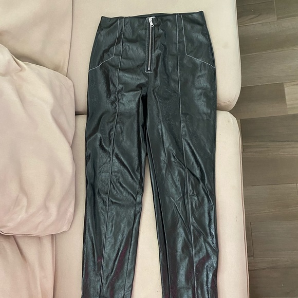 ARITZIA Sunday Best Tessy Pant-M - Picture 2 of 10